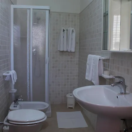 Bed & Breakfast Raggio Di Sole 3*