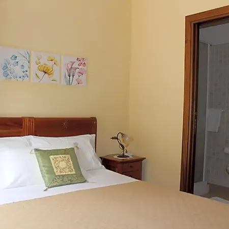 Raggio Di Sole Bed & Breakfast 3*