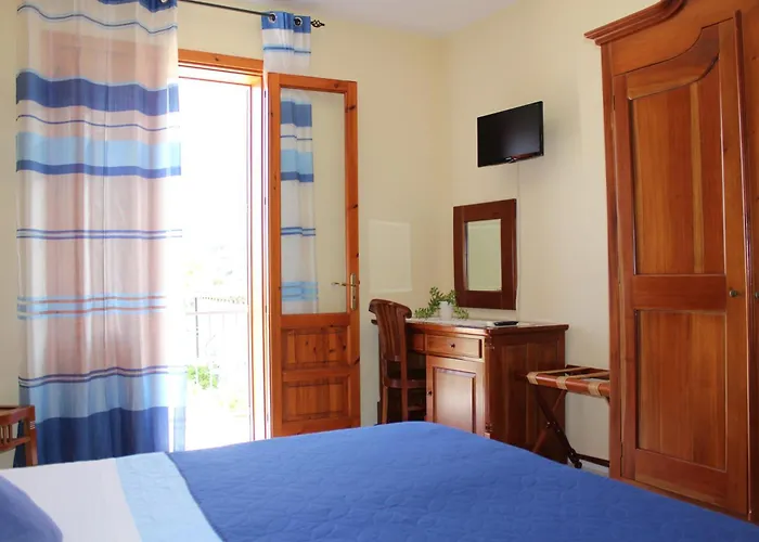 Bed & Breakfast Raggio Di Sole 3*