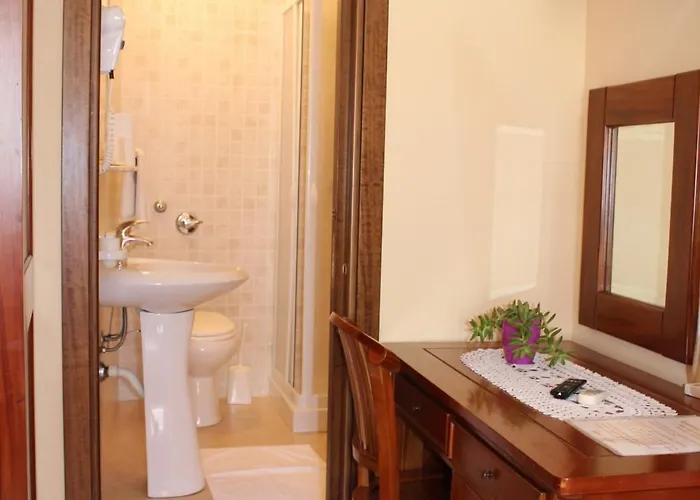 Raggio Di Sole Bed & Breakfast Macari